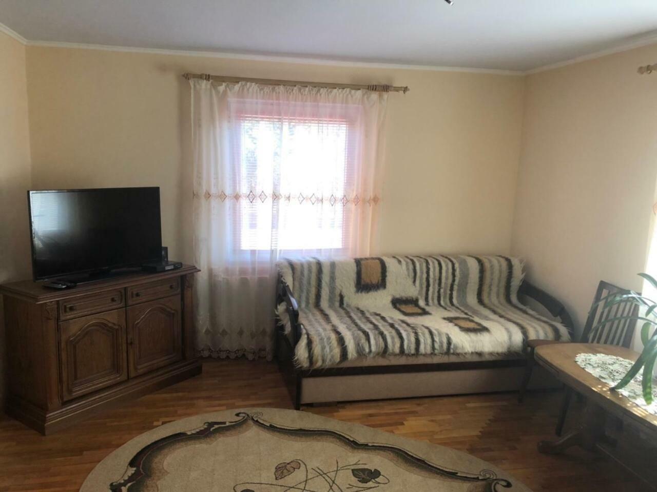 Country house смерековий двір *