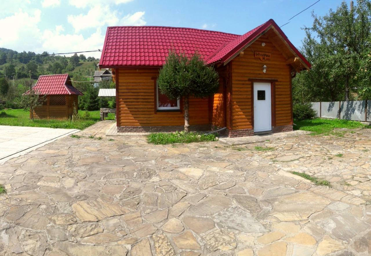 Country house смерековий двір